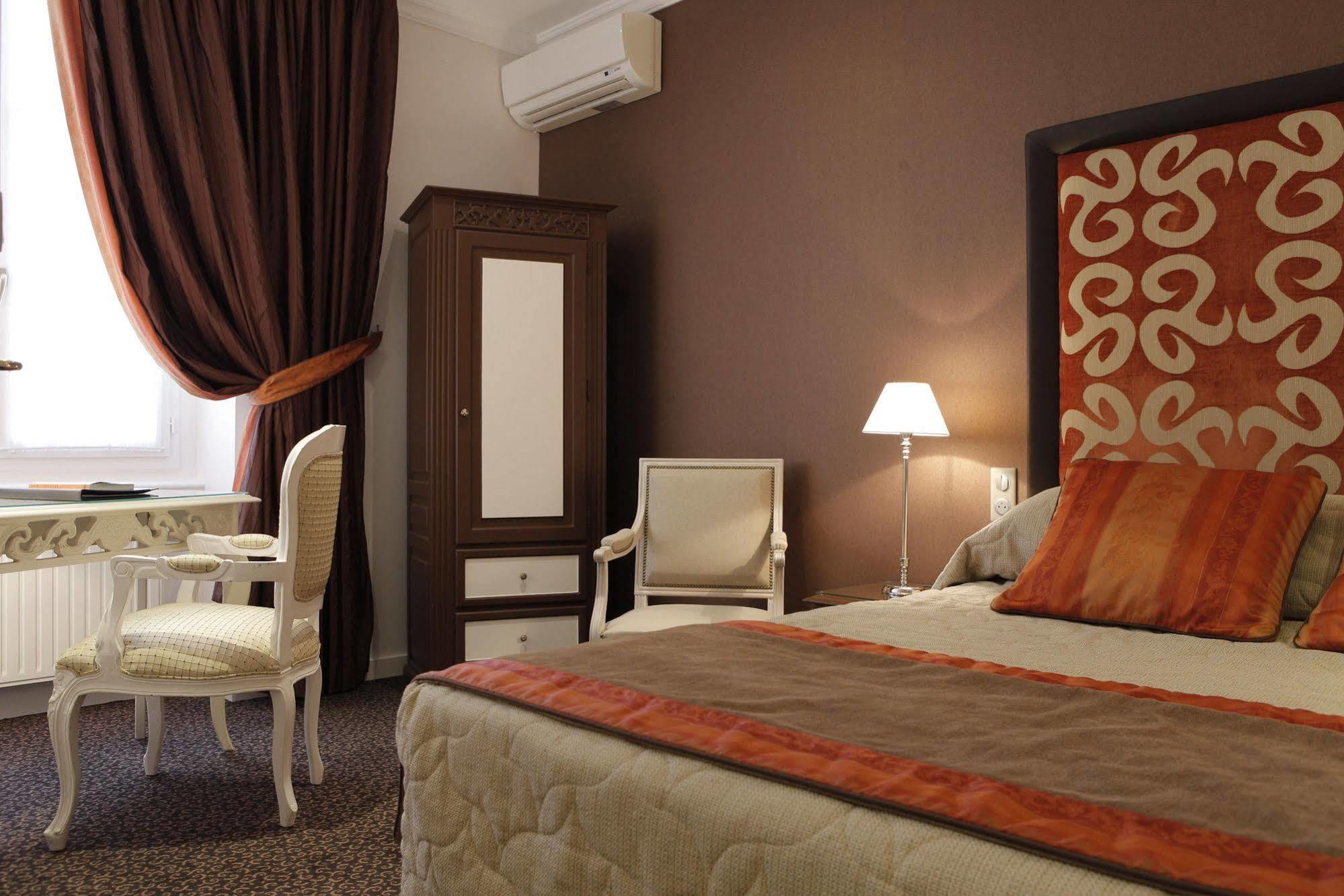 Grand Des Terreaux 4*