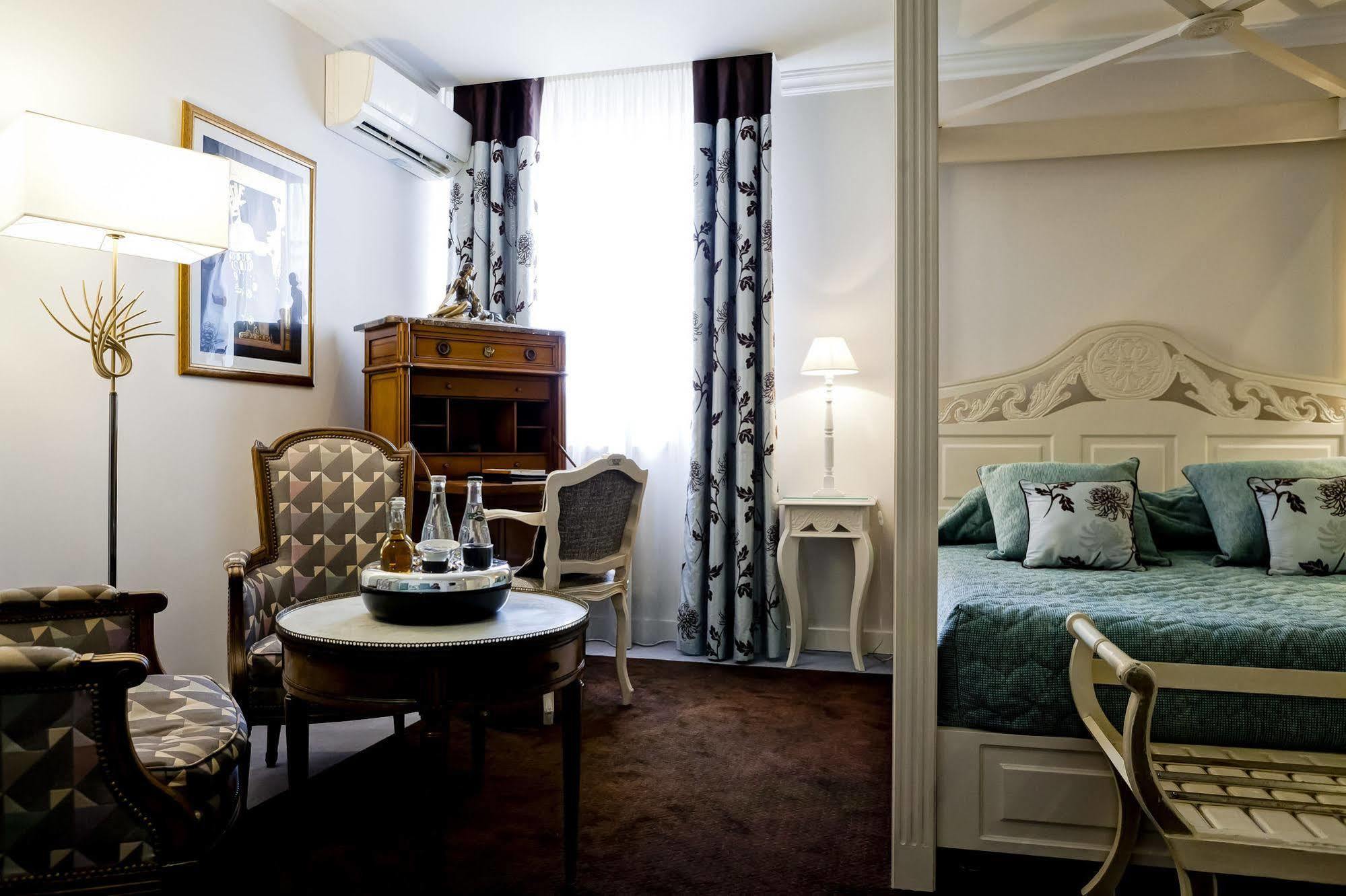 Hotel Grand Des Terreaux 4*